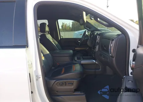 2021 GMC Sierra 1500 4Wd Short Box At4 z USA, uszkodzony, nr VIN 3GTP9EED3MG387531